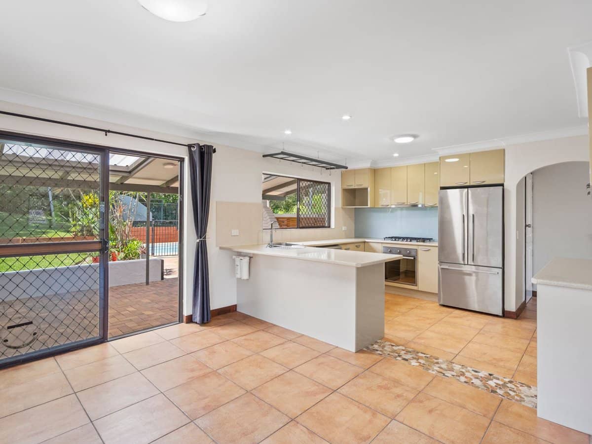 3 Koolewong Parade, ASHMORE - Thumbnail 4