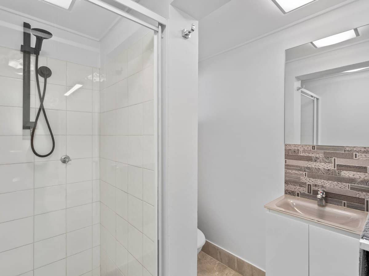 3 Koolewong Parade, ASHMORE - Thumbnail 14