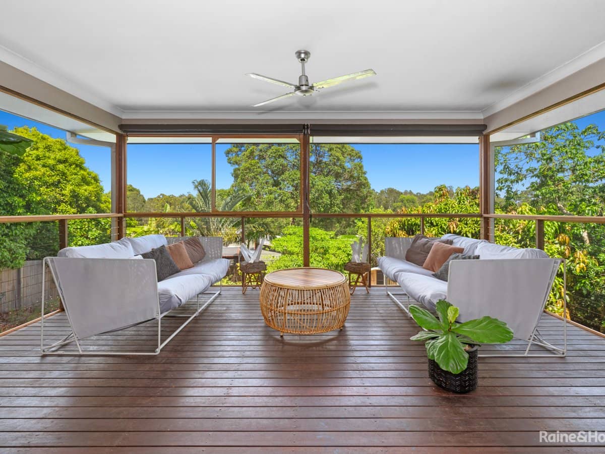 8 Euodia Avenue, POTTSVILLE - Thumbnail 3