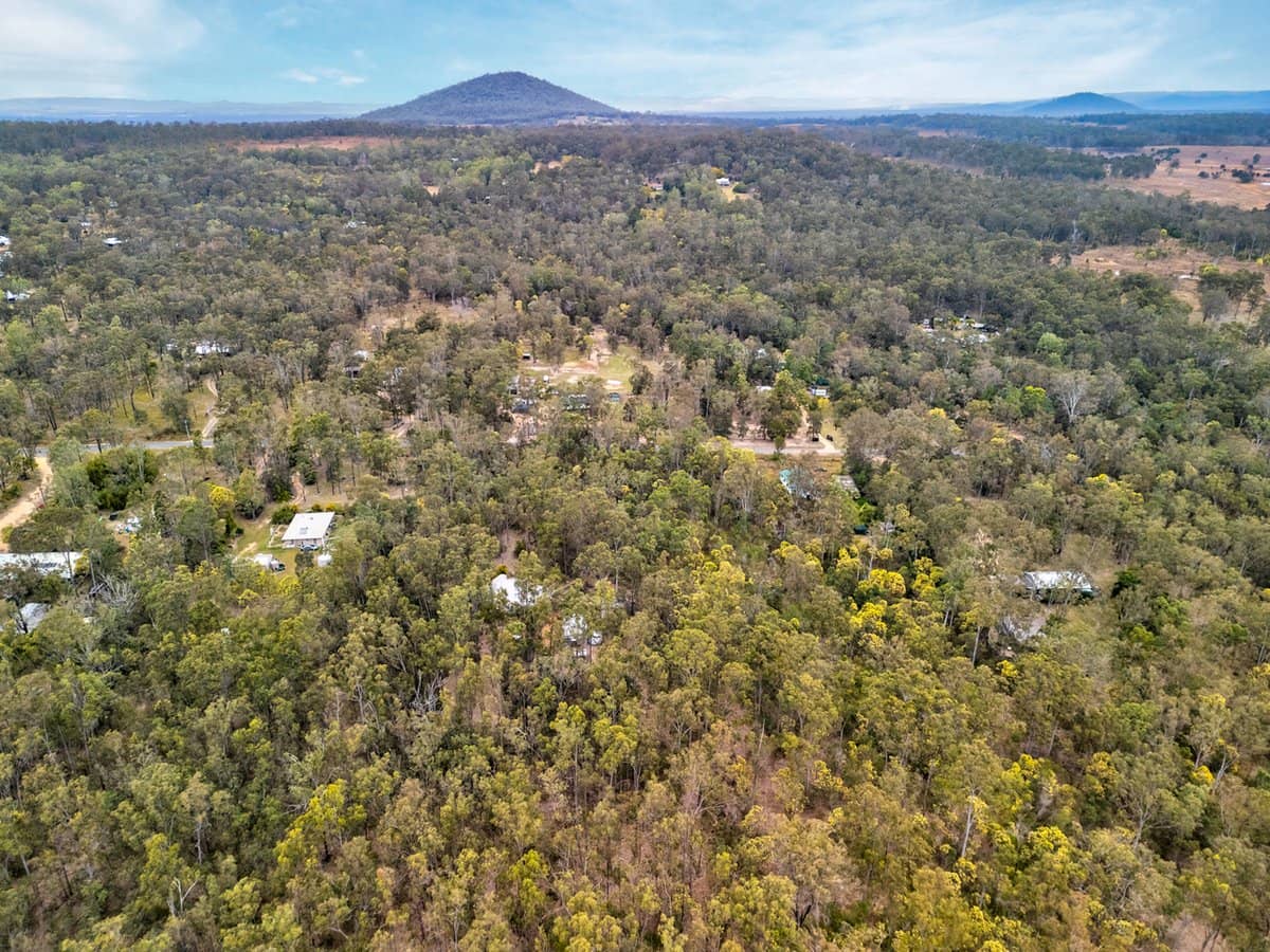 56 Laurel Street, ESK - Thumbnail 17