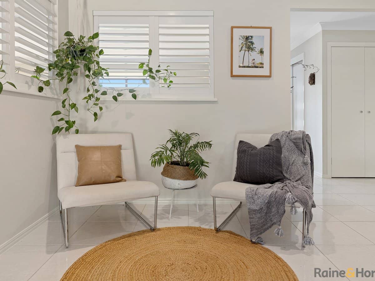 42 Edward Avenue, POTTSVILLE - Thumbnail 12