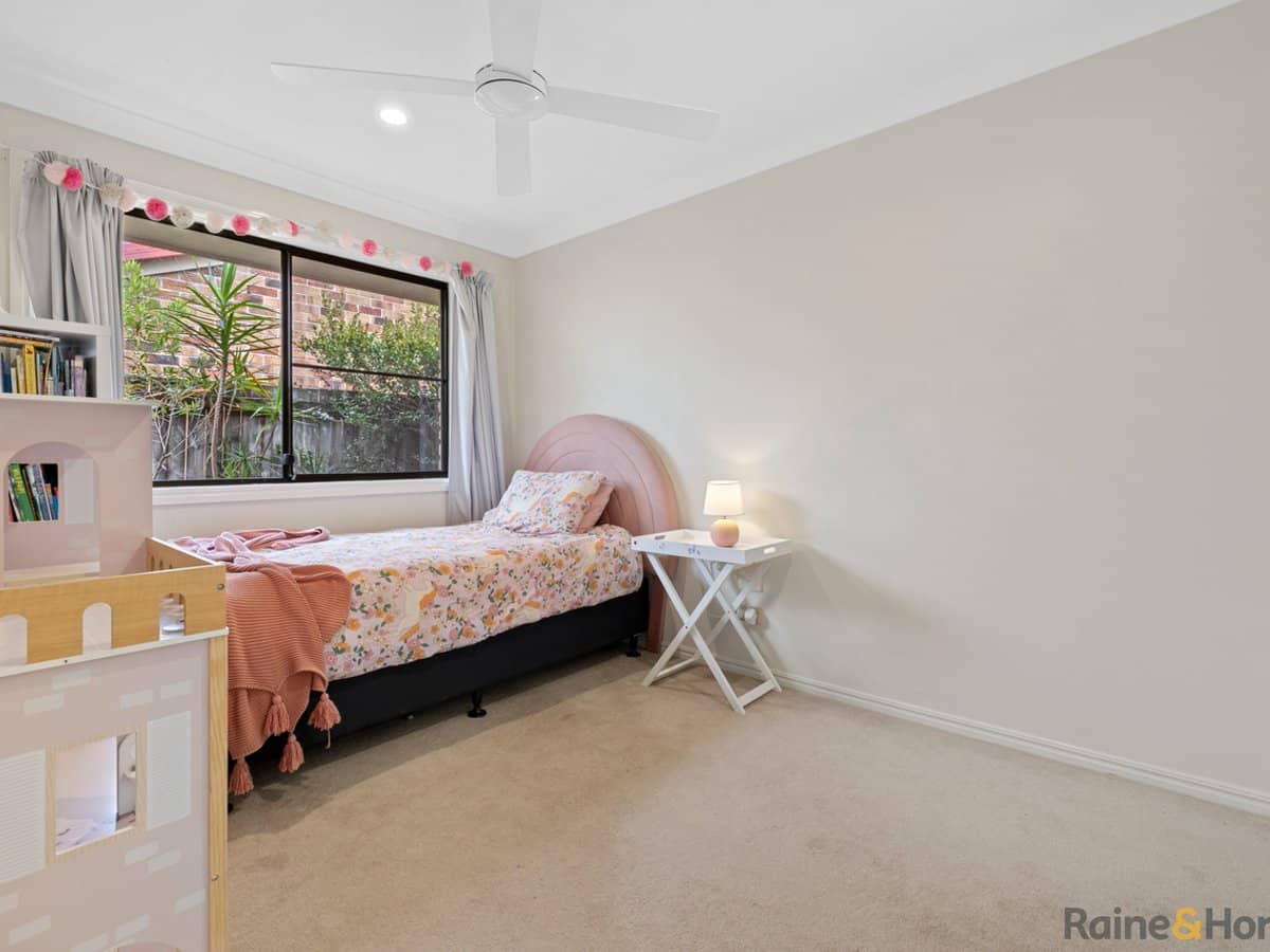 42 Edward Avenue, POTTSVILLE - Thumbnail 20