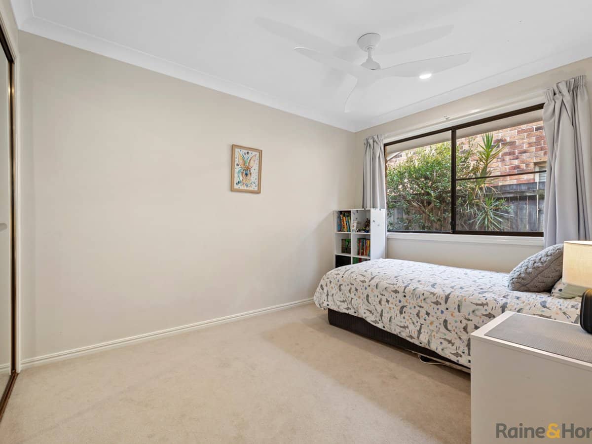 42 Edward Avenue, POTTSVILLE - Thumbnail 21