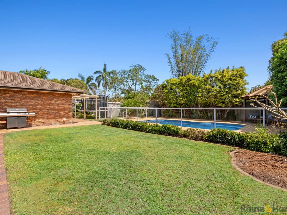 42 Edward Avenue, POTTSVILLE - Thumbnail 25