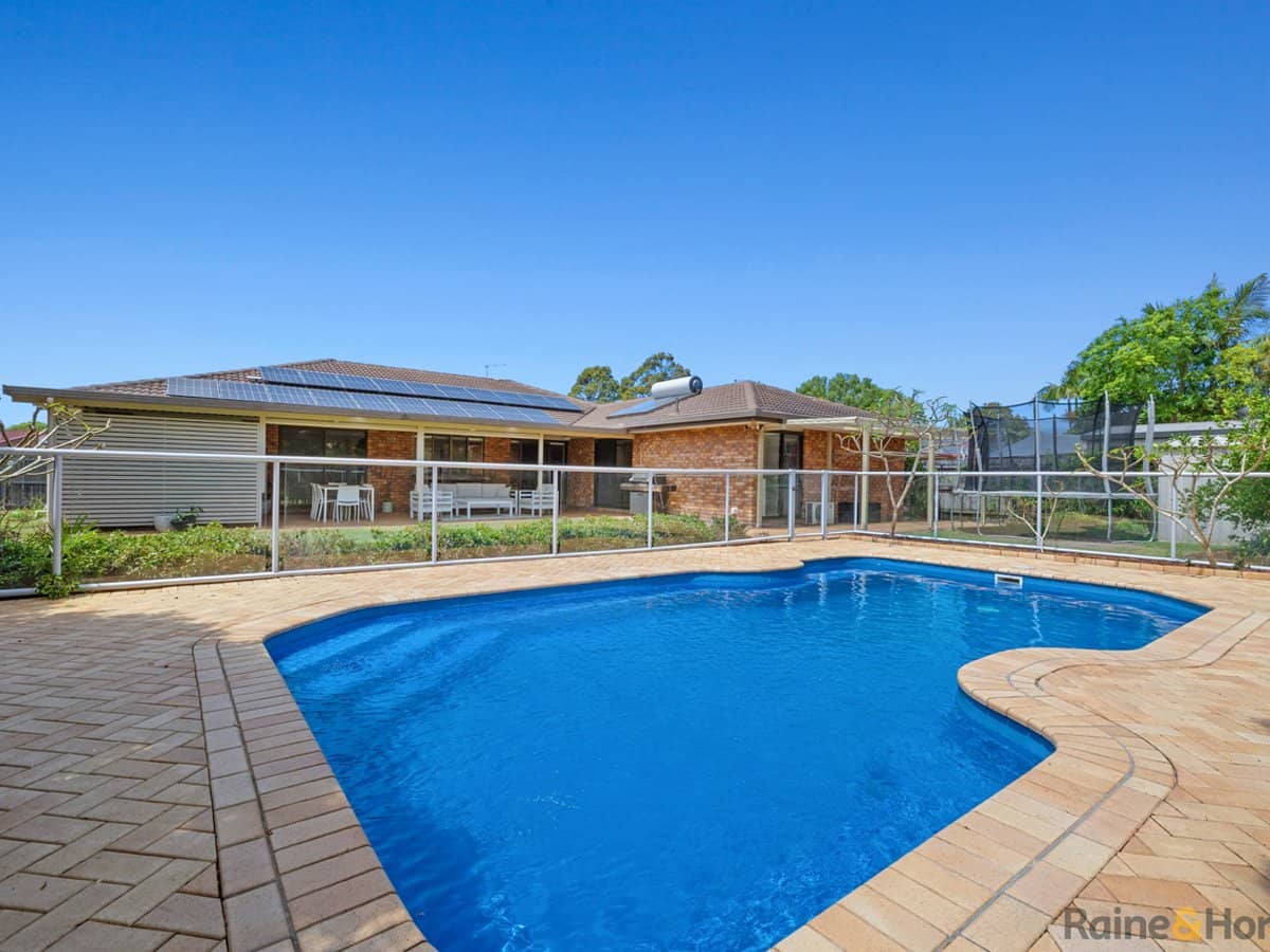 42 Edward Avenue, POTTSVILLE - Thumbnail 26