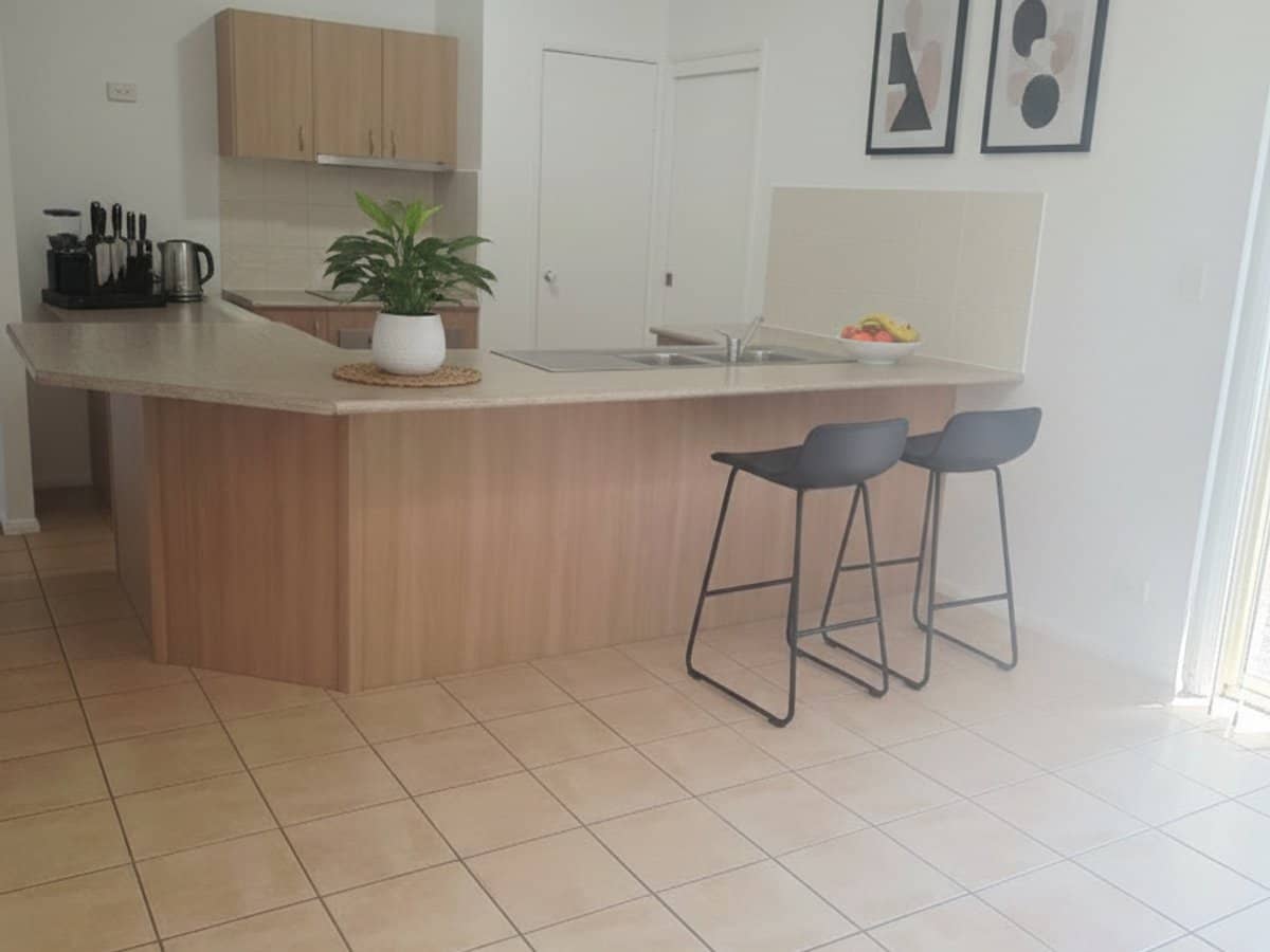 7 Wooraka Street, ROCHEDALE SOUTH - Thumbnail 6