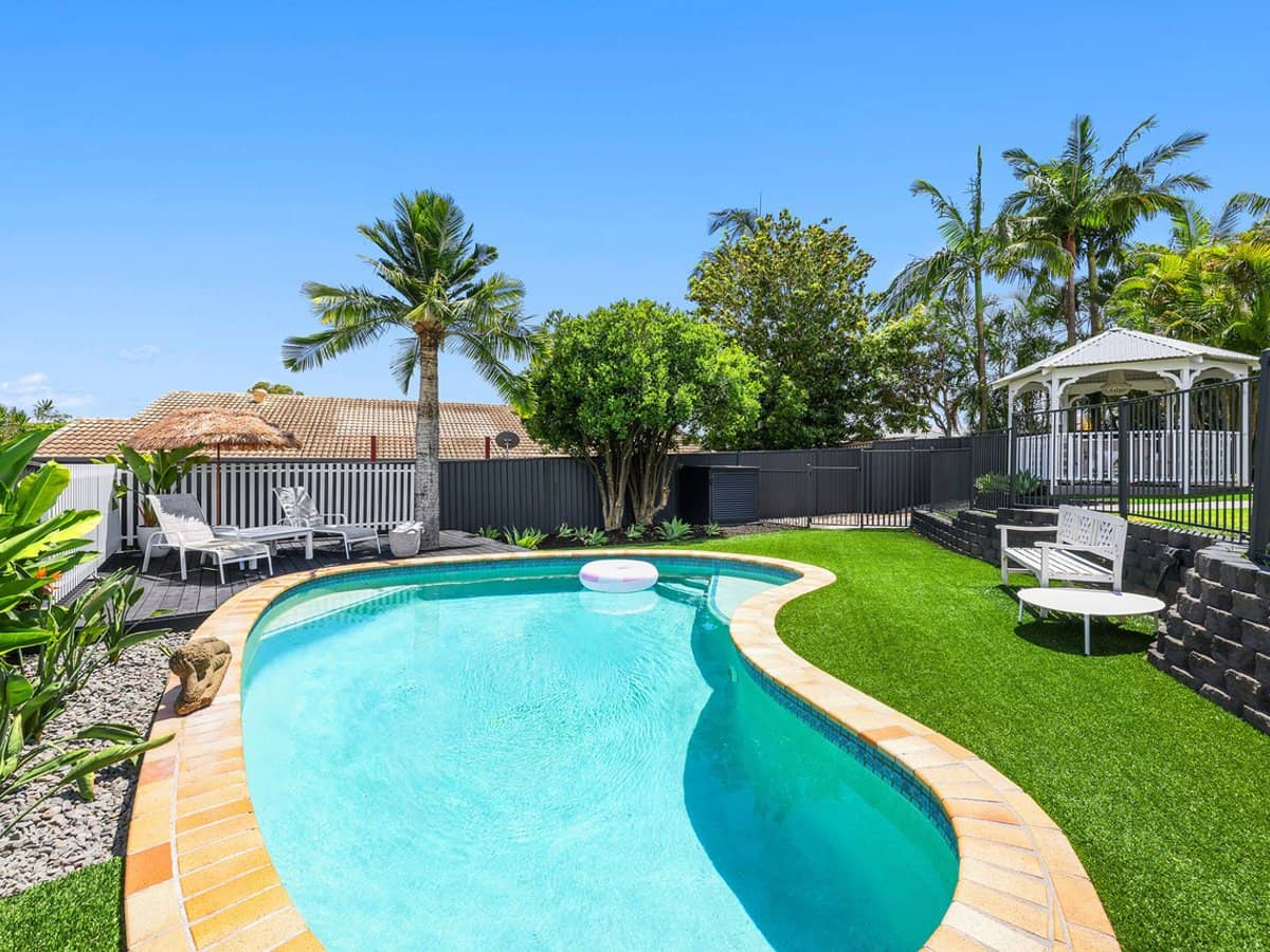 18 Anglesea Court, ROBINA - Thumbnail 1