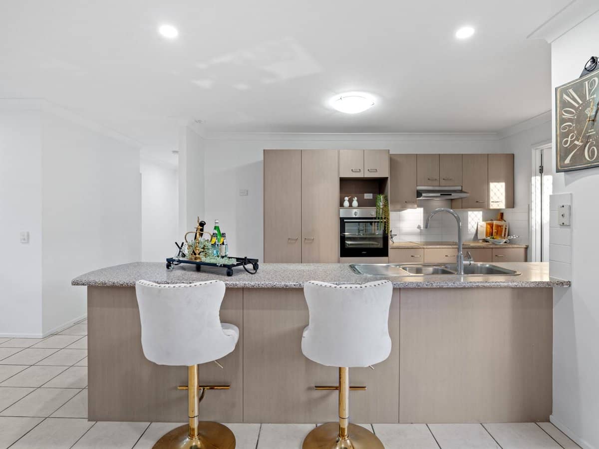 17 Mimosa Street, Parkinson - Thumbnail 9