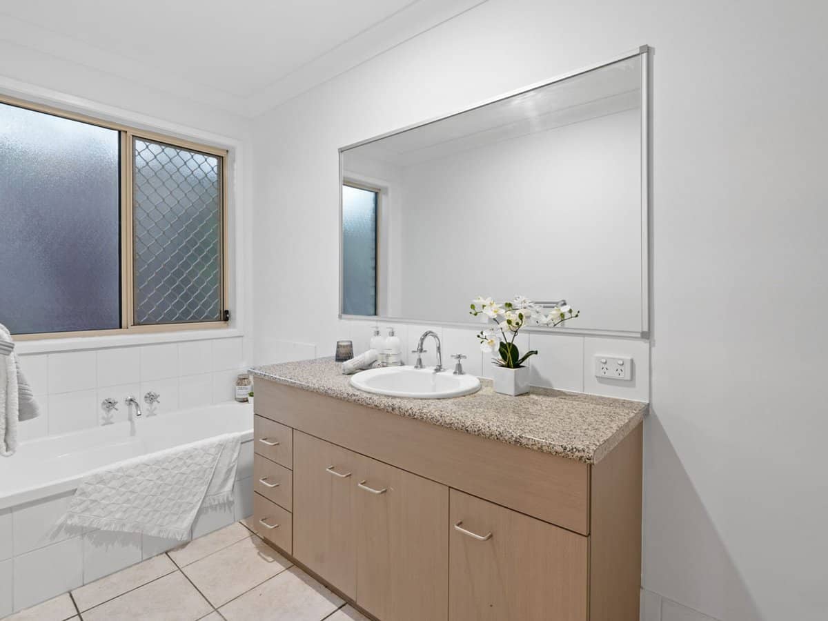 17 Mimosa Street, Parkinson - Thumbnail 17