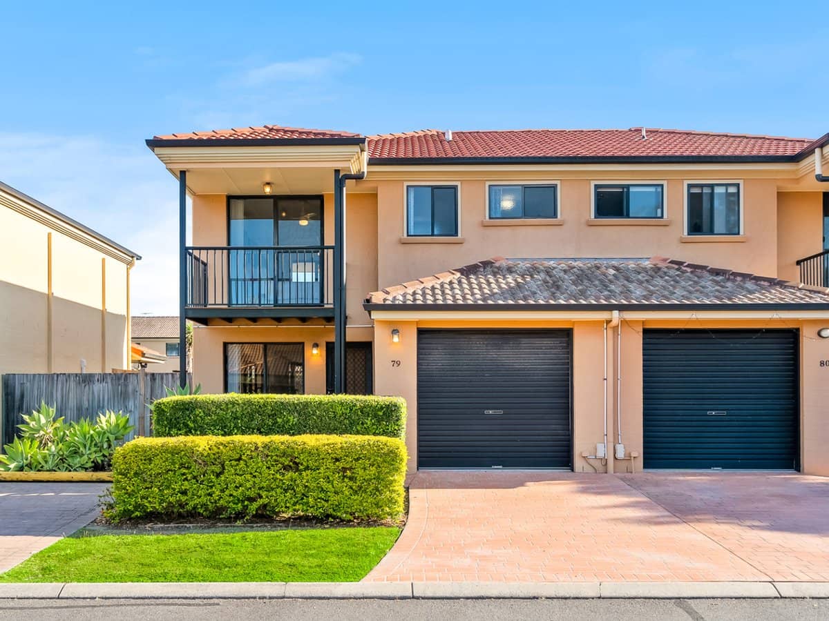 8 Diamond Place, RUNCORN - Thumbnail 2