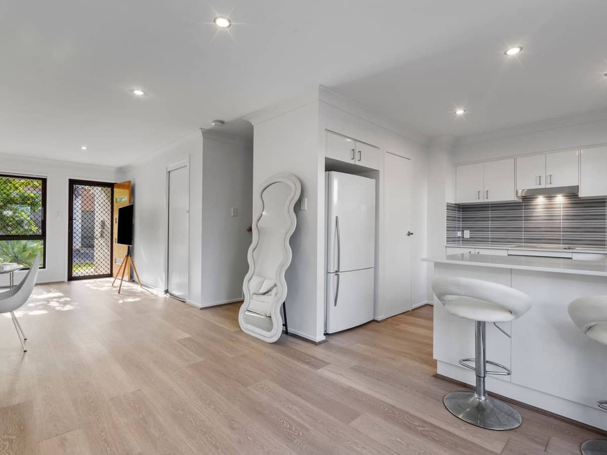 9 Eduard Place, CALAMVALE - Thumbnail 2