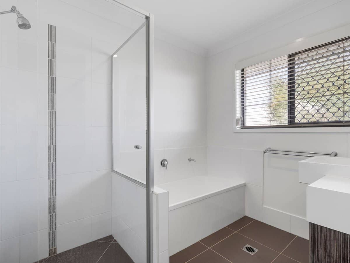 9 Eduard Place, CALAMVALE - Thumbnail 12