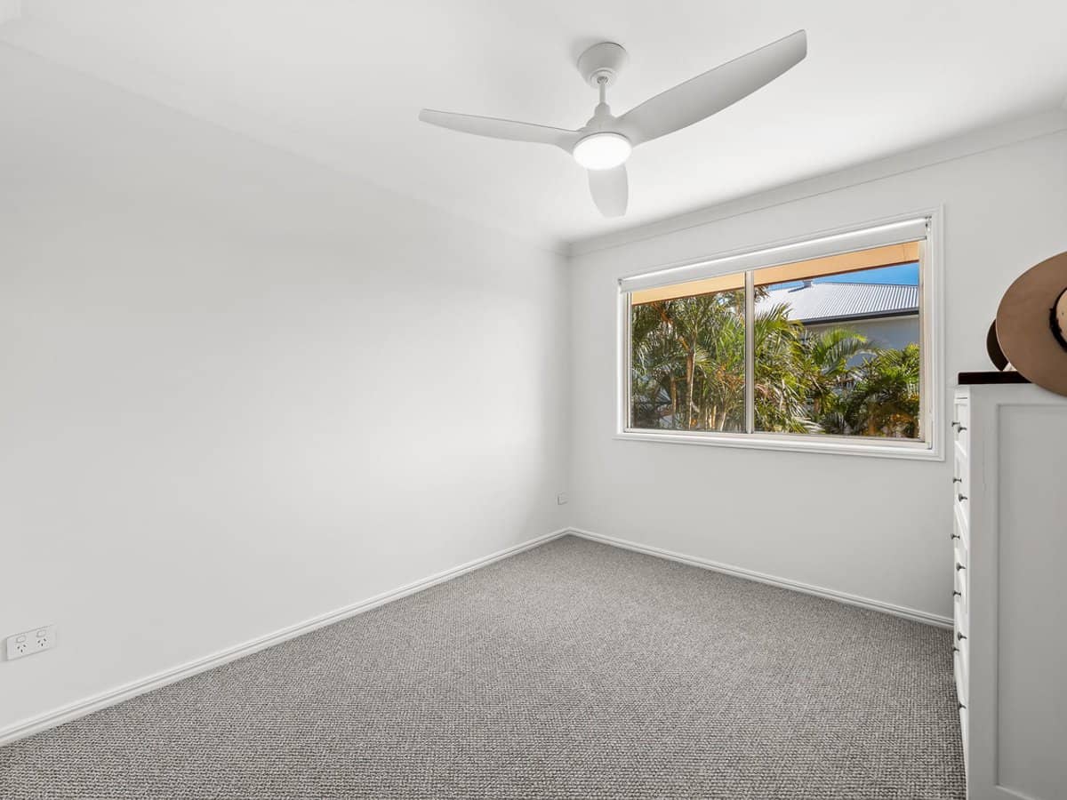 8 Honeysuckle Way, Calamvale - Thumbnail 15