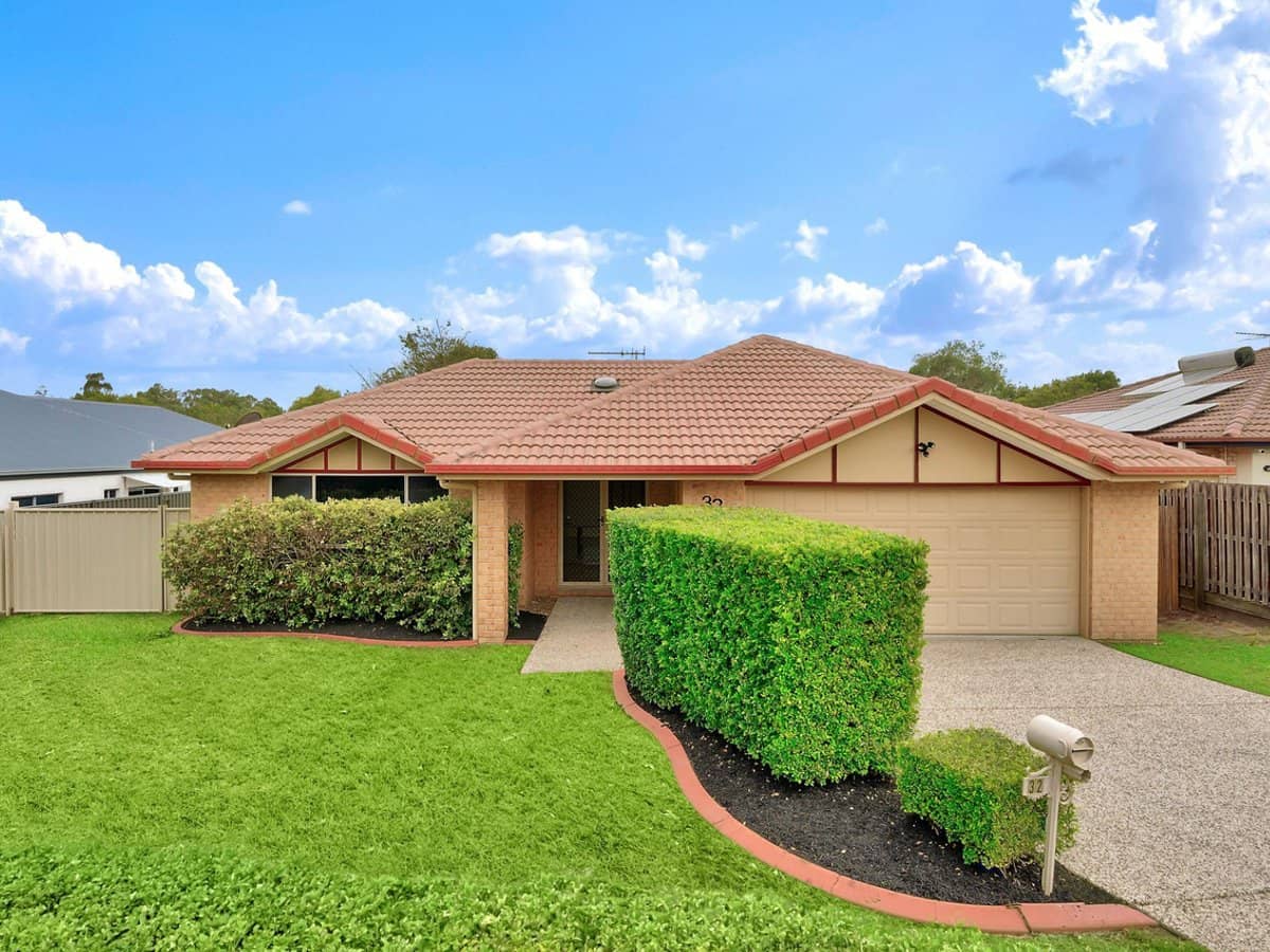 32 Murramarang Drive, Parkinson - Thumbnail 1