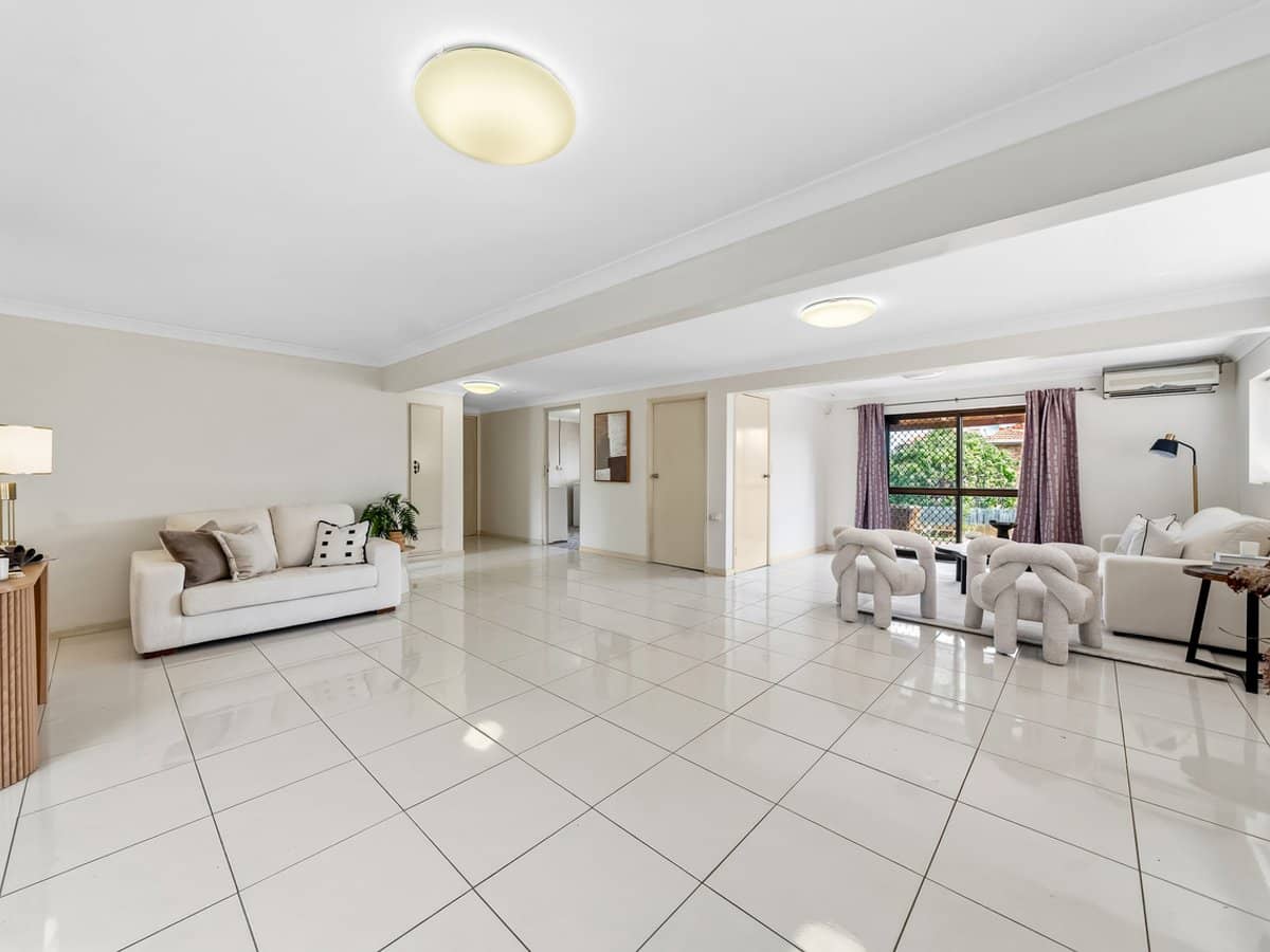 7 Gaillardia Street, MACGREGOR - Thumbnail 10