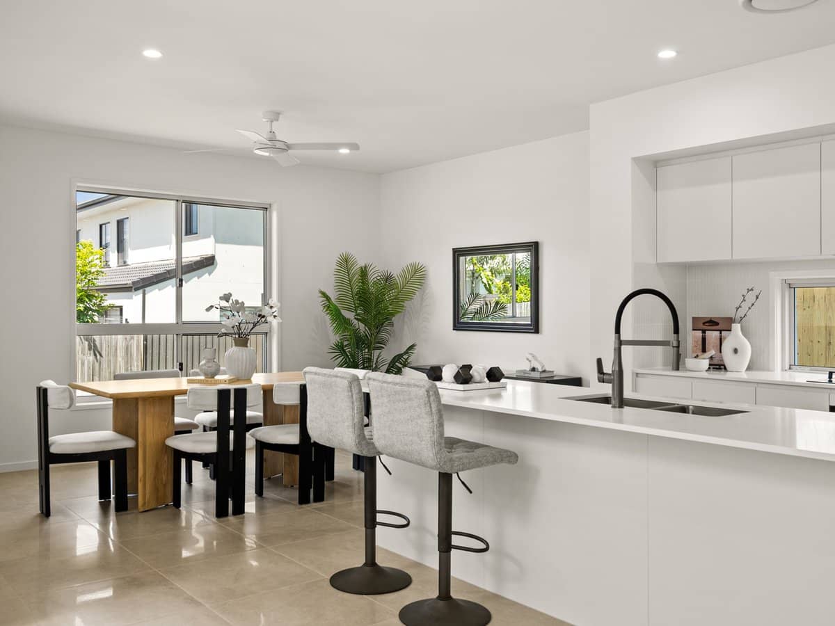 20 Orpheus Street, PARKINSON - Thumbnail 8