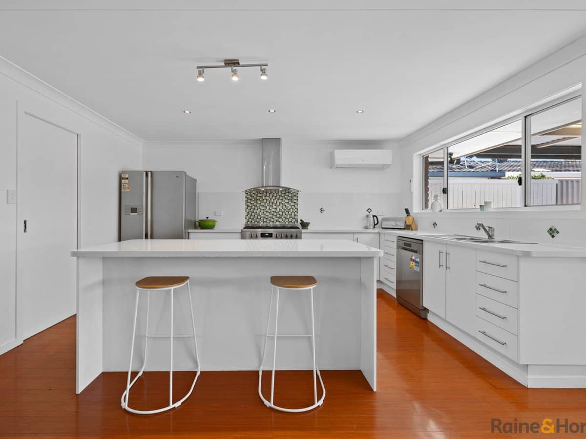 30 Andrew Avenue, POTTSVILLE - Thumbnail 10