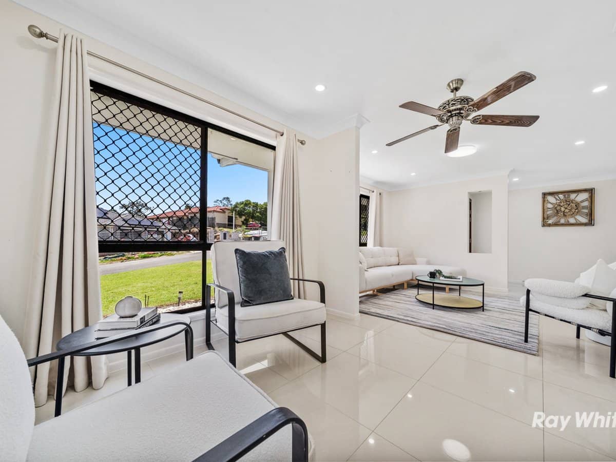 1 Pele Court, UNDERWOOD - Thumbnail 2