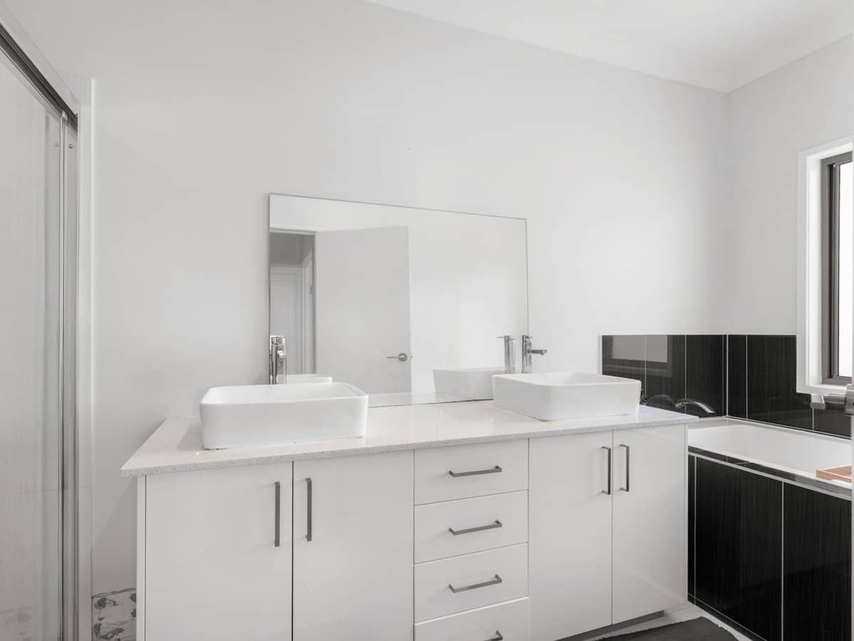 10-20 Flesser Road, CHAMBERS FLAT - Thumbnail 8