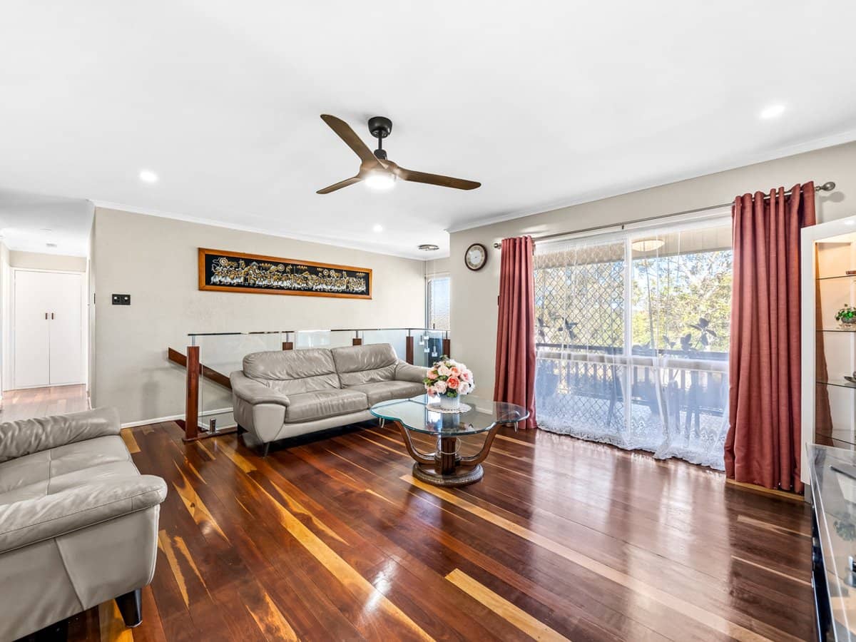 84 Mingera Street, MANSFIELD - Thumbnail 5