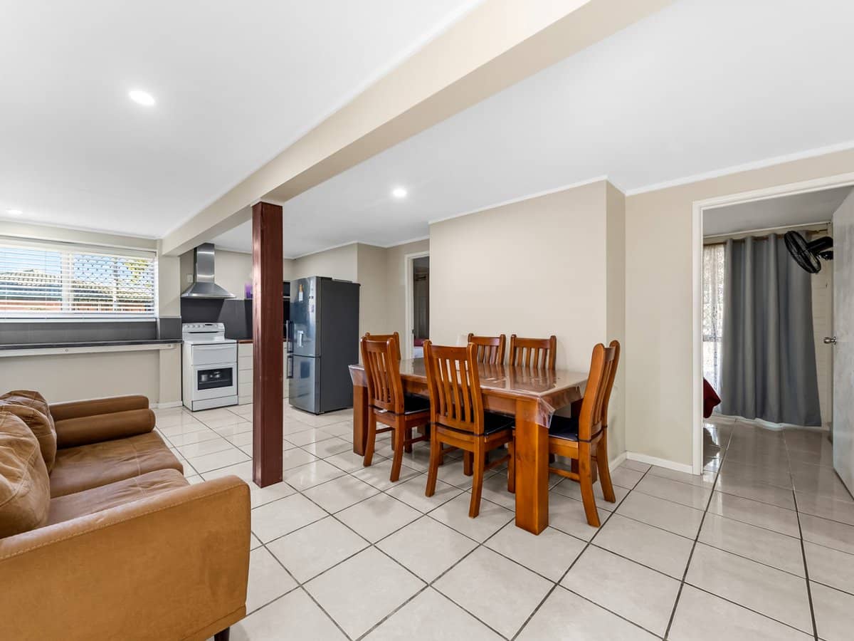 84 Mingera Street, MANSFIELD - Thumbnail 7