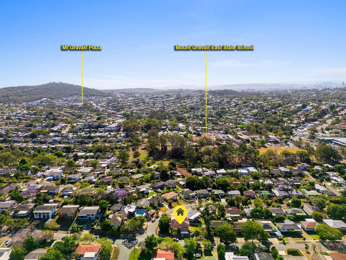 84 Mingera Street, MANSFIELD - Thumbnail 32