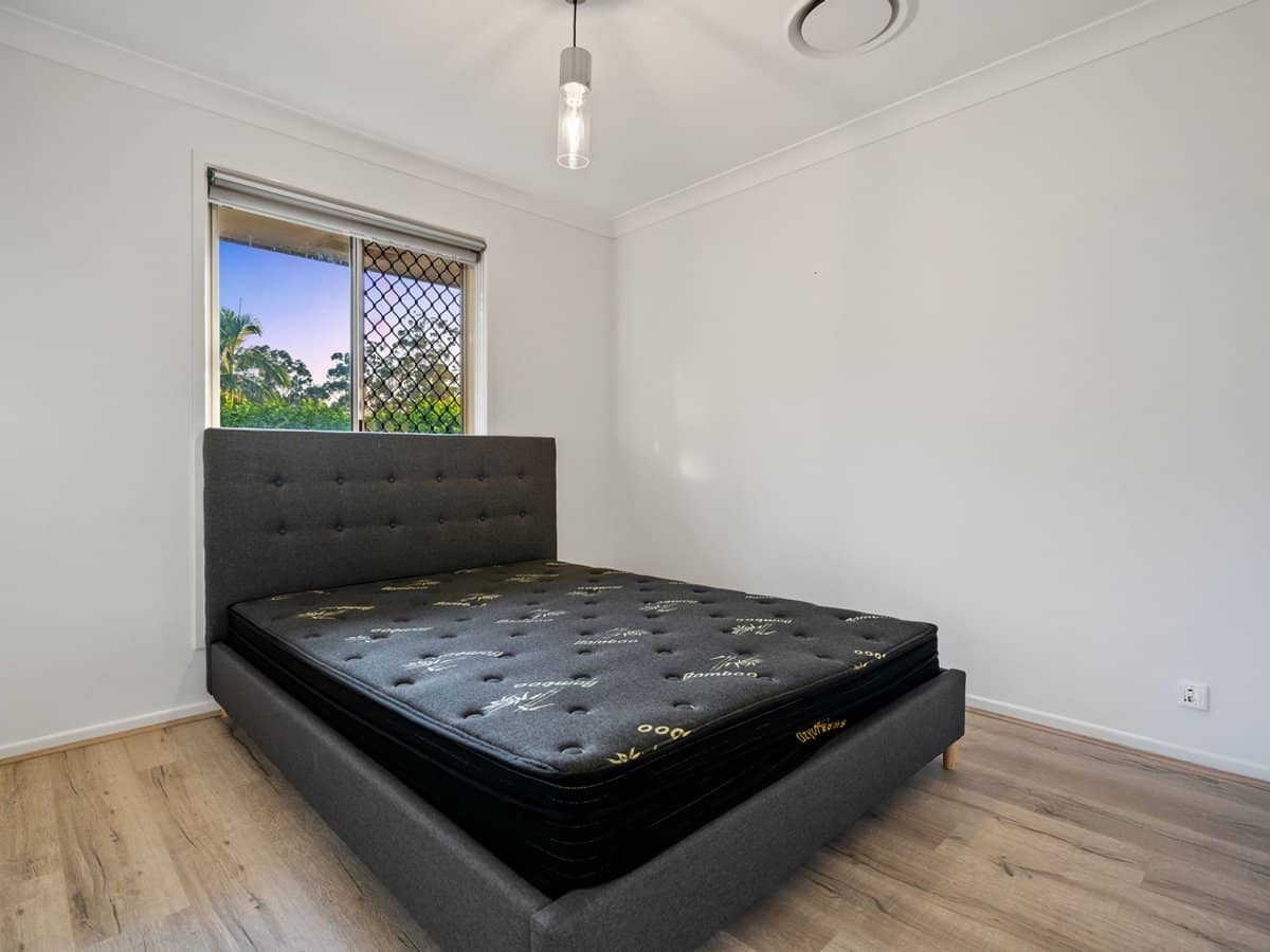 26 Avondale Crescent, Parkinson - Thumbnail 12