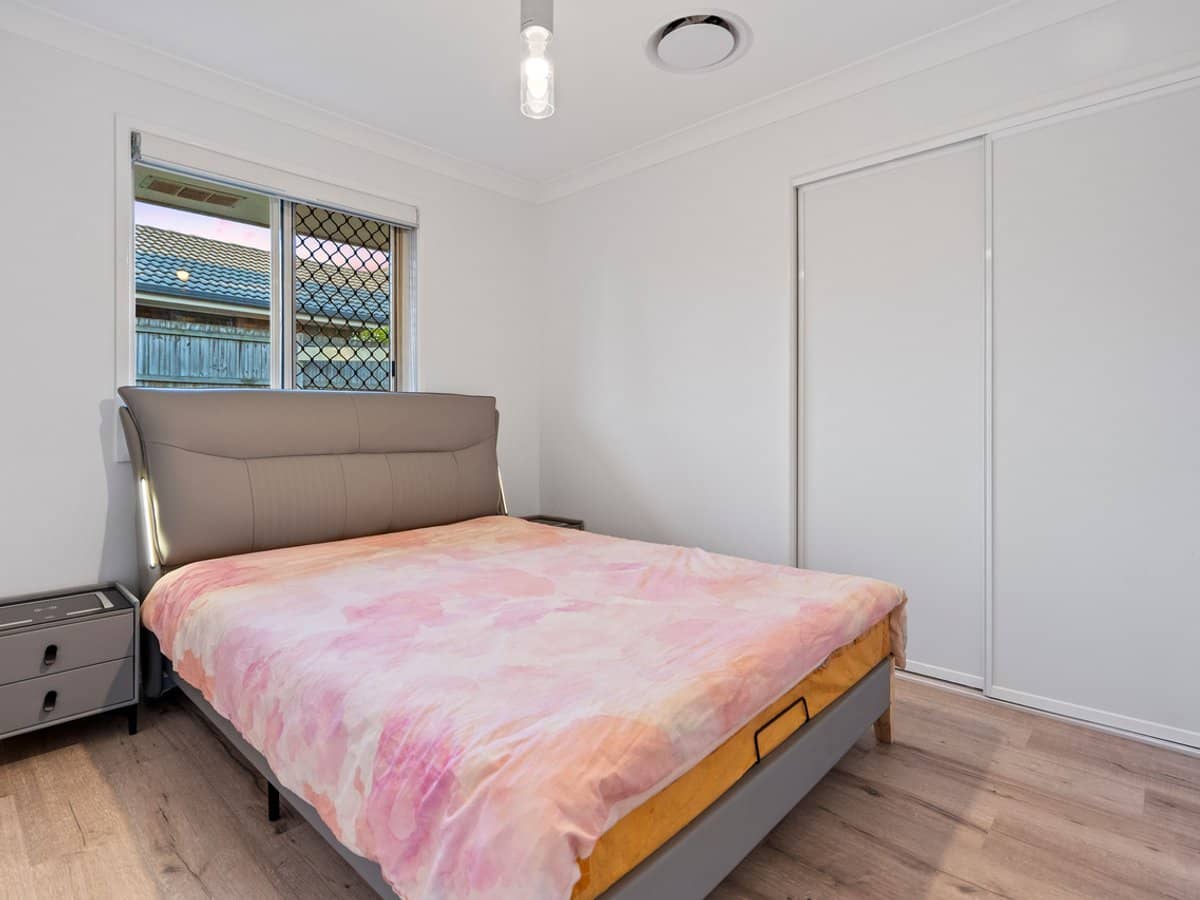 26 Avondale Crescent, Parkinson - Thumbnail 13