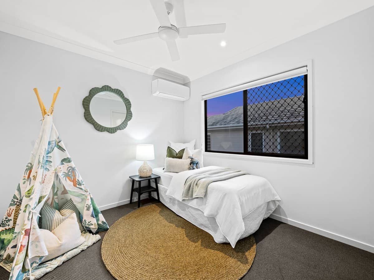 14 Goshawk Crescent, ROCHEDALE - Thumbnail 19