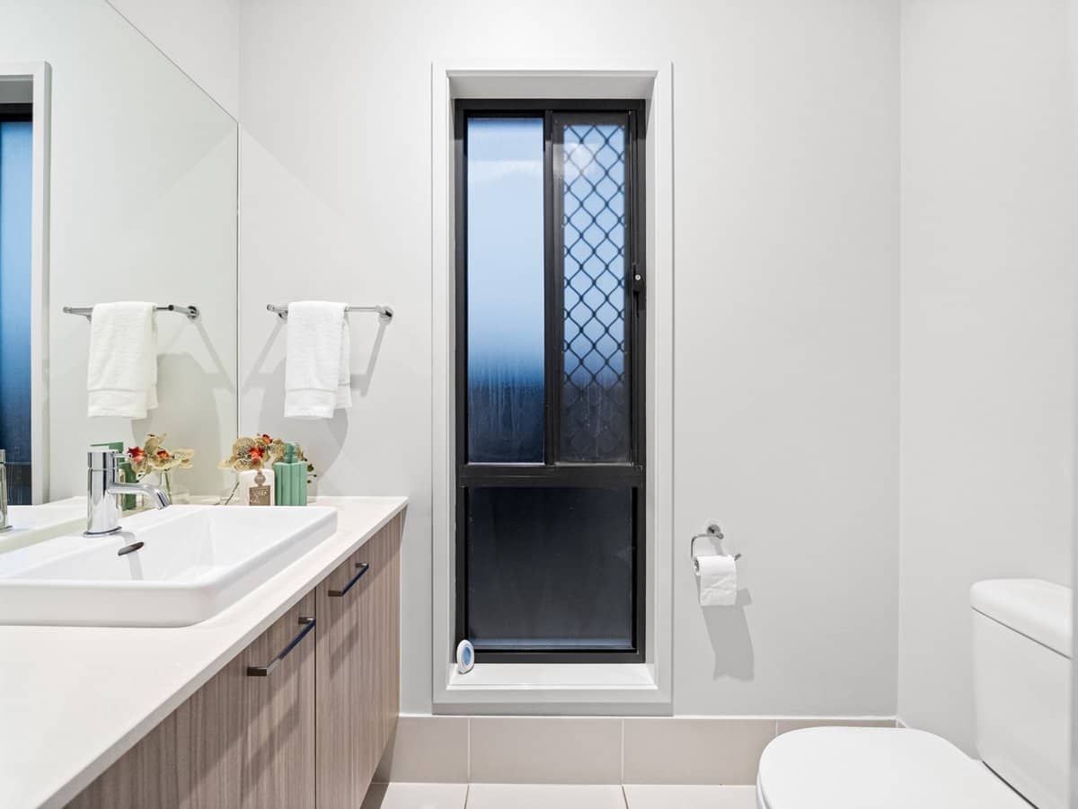 14 Goshawk Crescent, ROCHEDALE - Thumbnail 21