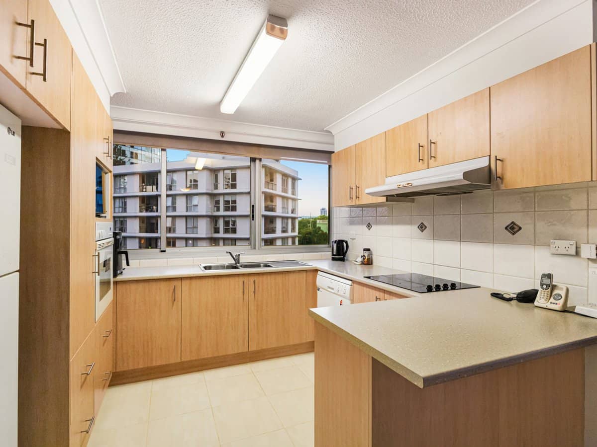 3D/5 Clifford Street, SURFERS PARADISE - Thumbnail 7