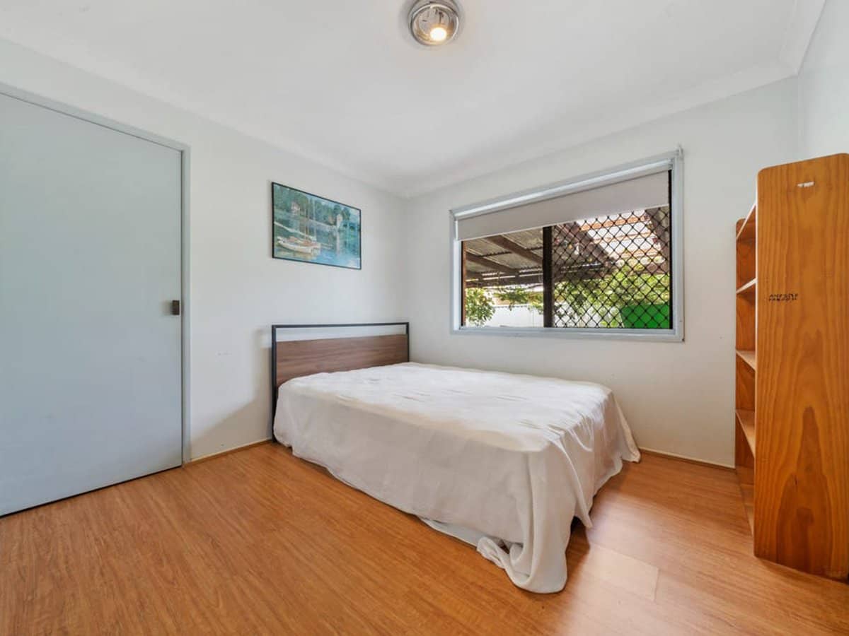 25 Hillside Drive, DAISY HILL - Thumbnail 7