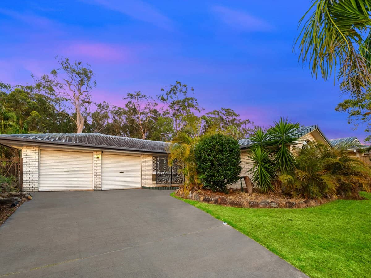 5 Saint James Circuit, HERITAGE PARK - Thumbnail 1