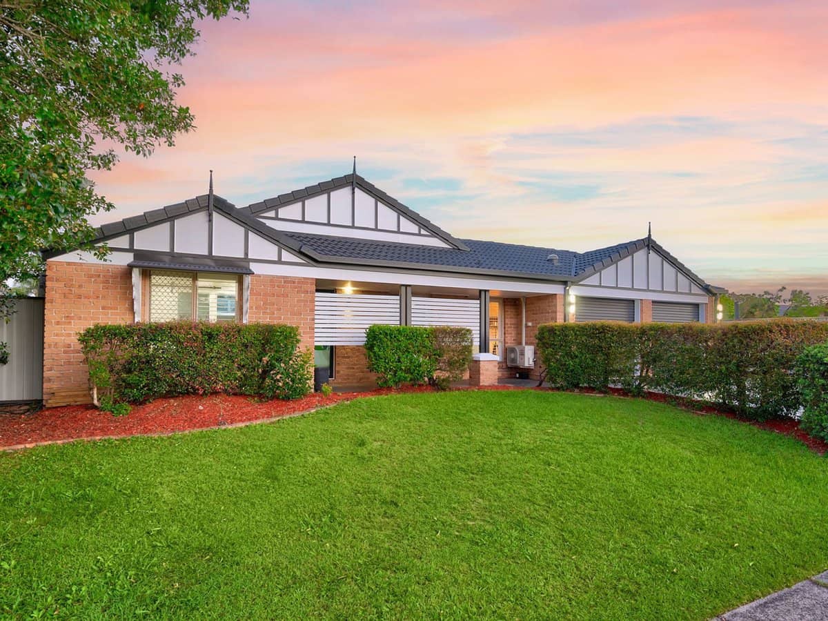 98 Bannockburn Crescent, Parkinson - Thumbnail 1