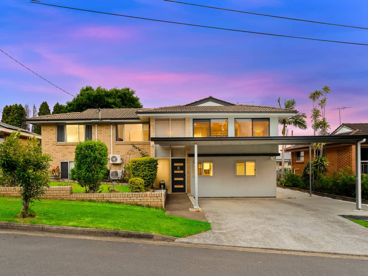 8 Shirland Street, MACGREGOR - Thumbnail 1