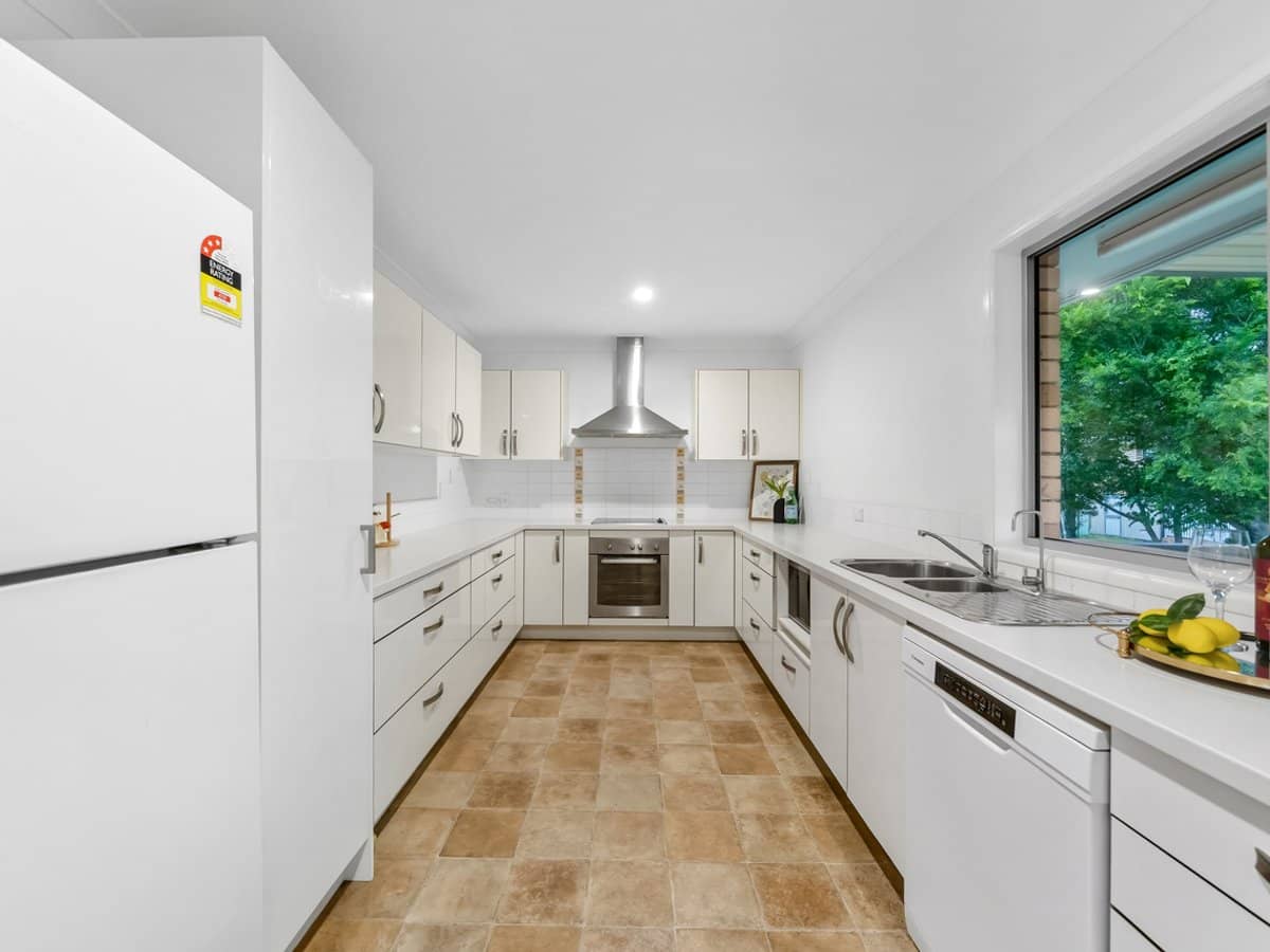 8 Shirland Street, MACGREGOR - Thumbnail 10