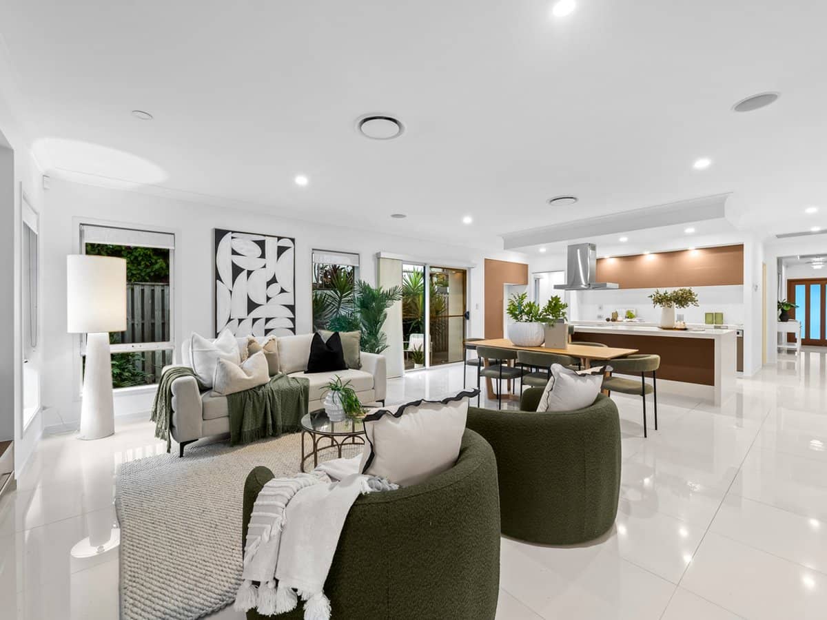 55 Skyview Avenue, ROCHEDALE - Thumbnail 8