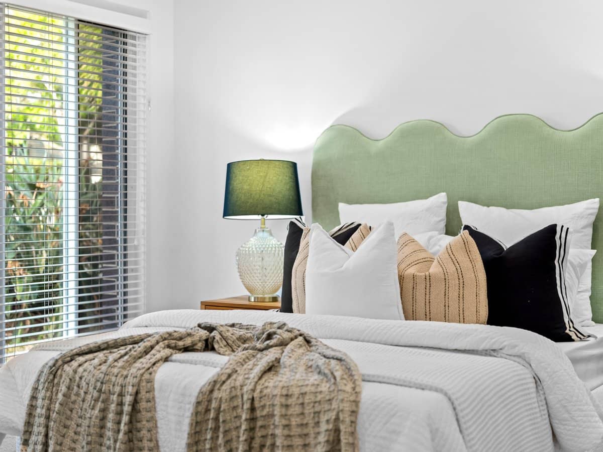 55 Skyview Avenue, ROCHEDALE - Thumbnail 13