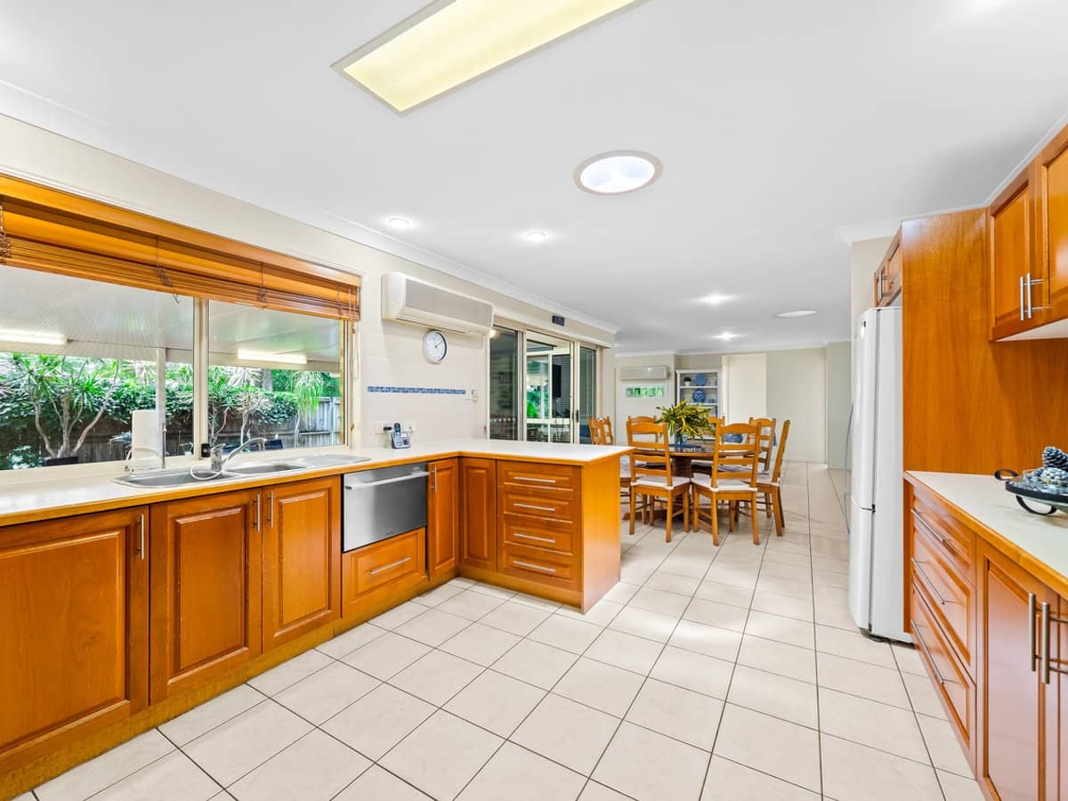 3 Heritage Close, SUNNYBANK HILLS - Thumbnail 7