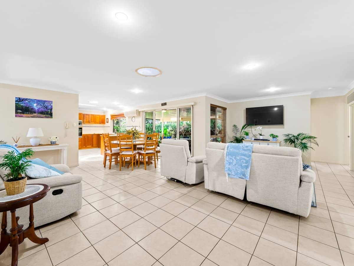 3 Heritage Close, SUNNYBANK HILLS - Thumbnail 8