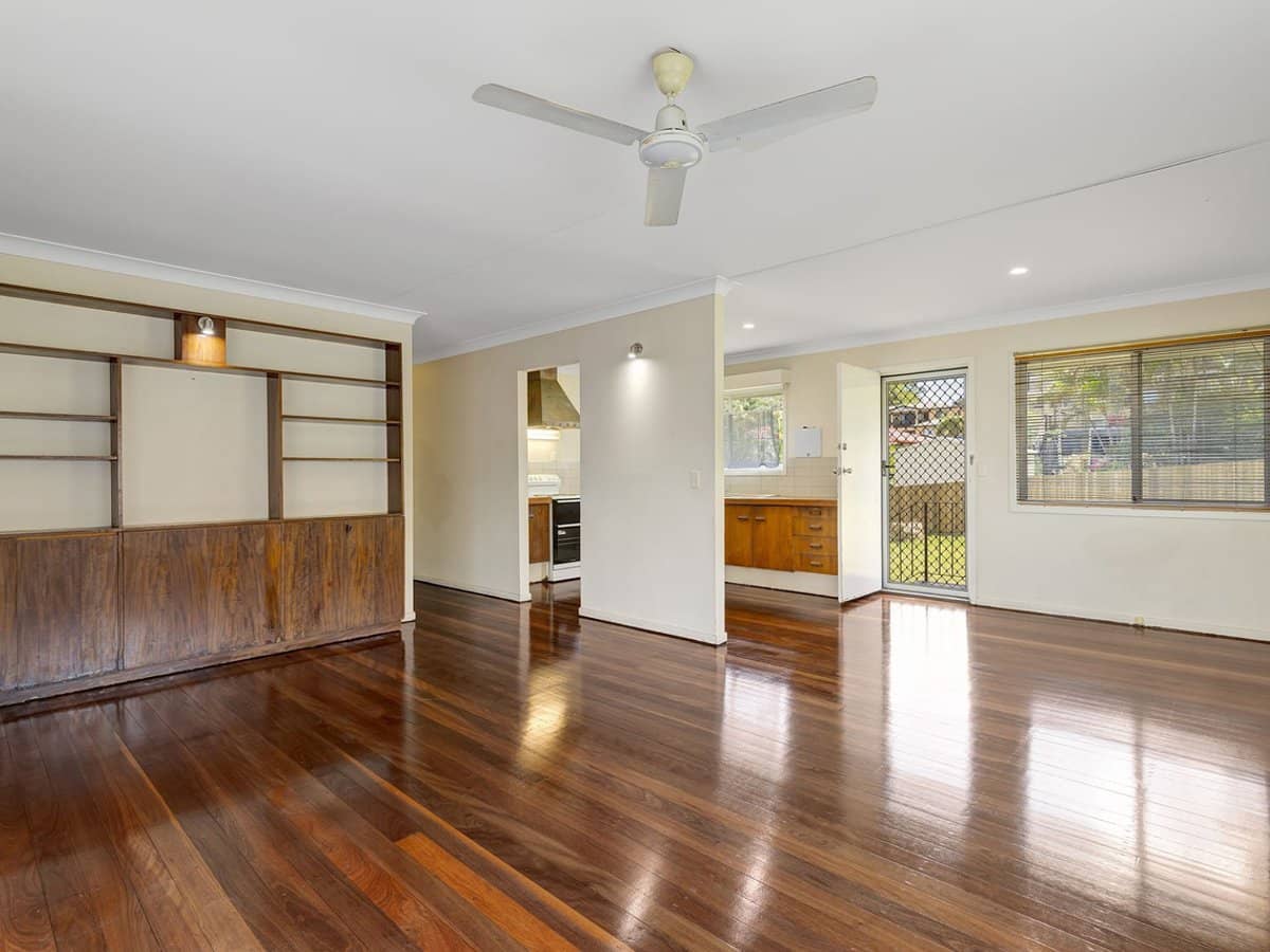 24 Raquel Avenue, Springwood - Thumbnail 4