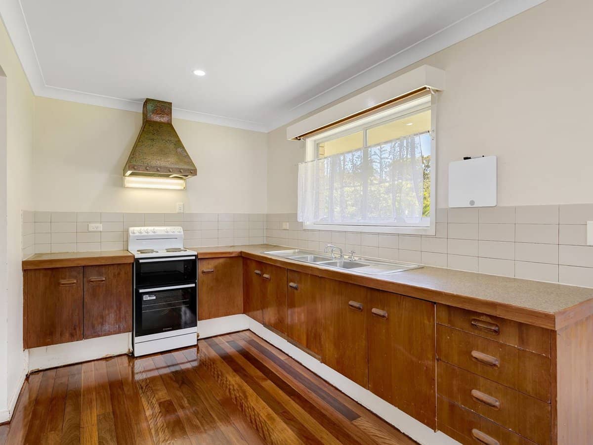 24 Raquel Avenue, Springwood - Thumbnail 5