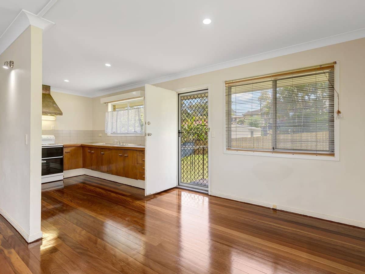 24 Raquel Avenue, Springwood - Thumbnail 7