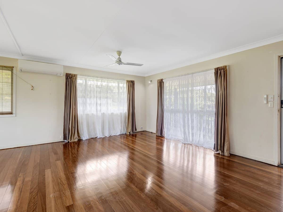 24 Raquel Avenue, Springwood - Thumbnail 8