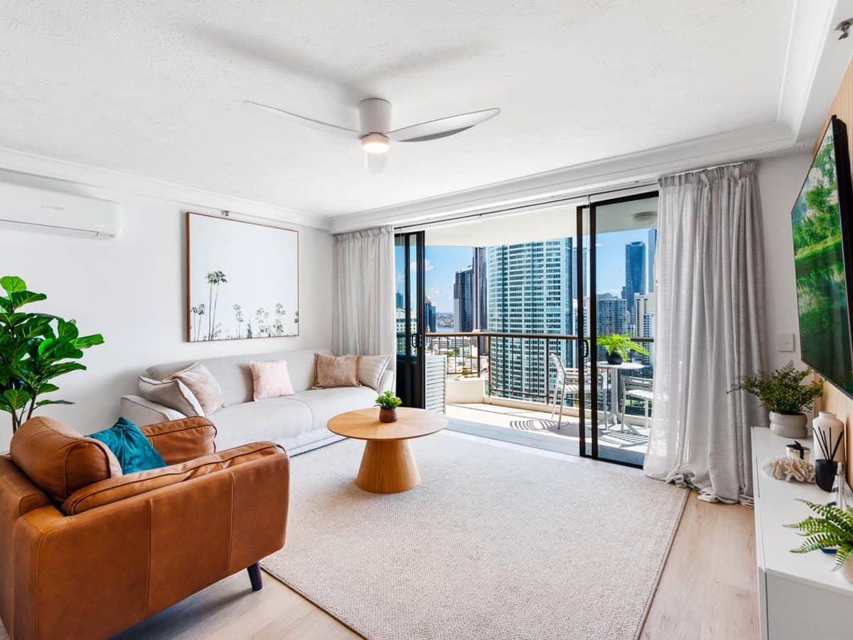 5 Enderley Avenue, SURFERS PARADISE - Thumbnail 7