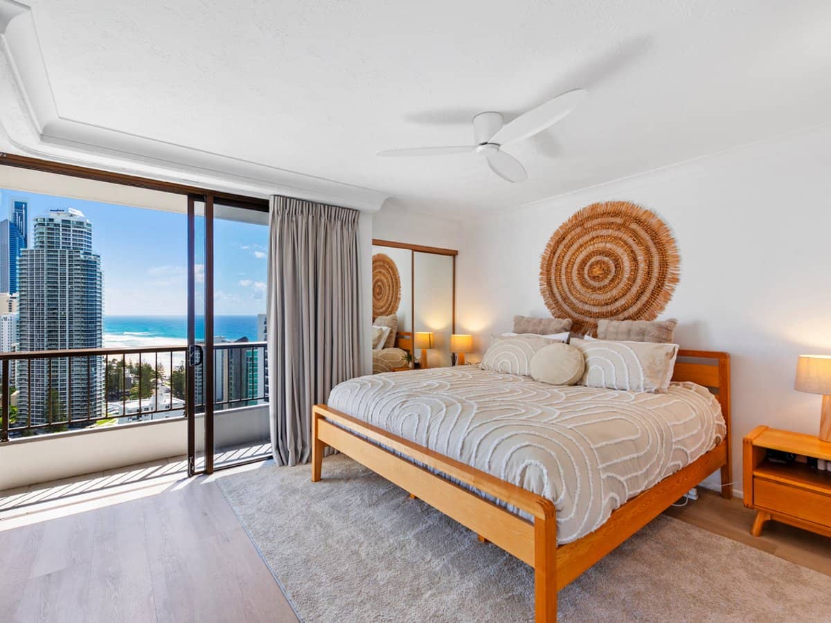 5 Enderley Avenue, SURFERS PARADISE - Thumbnail 13