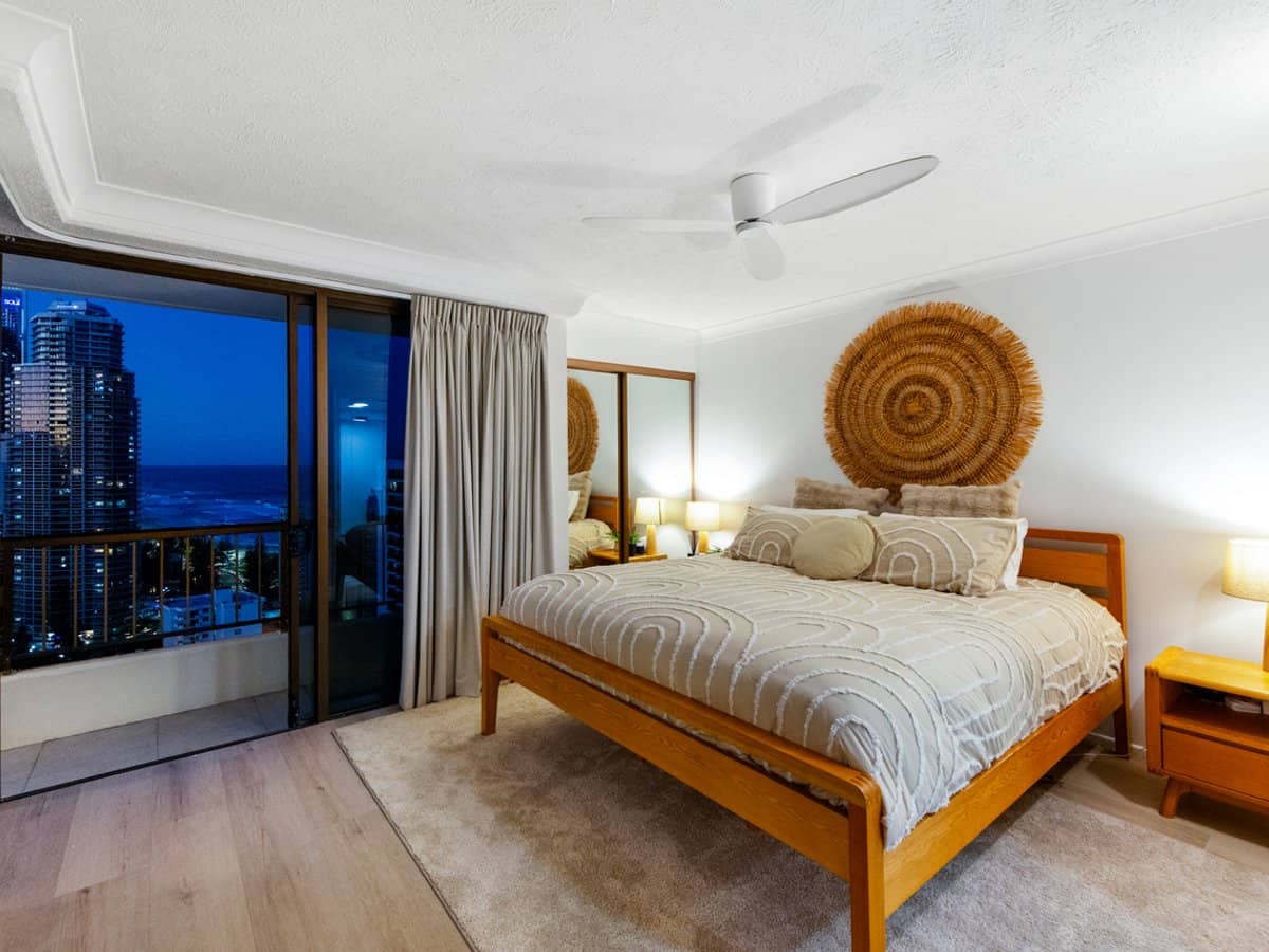 5 Enderley Avenue, SURFERS PARADISE - Thumbnail 22