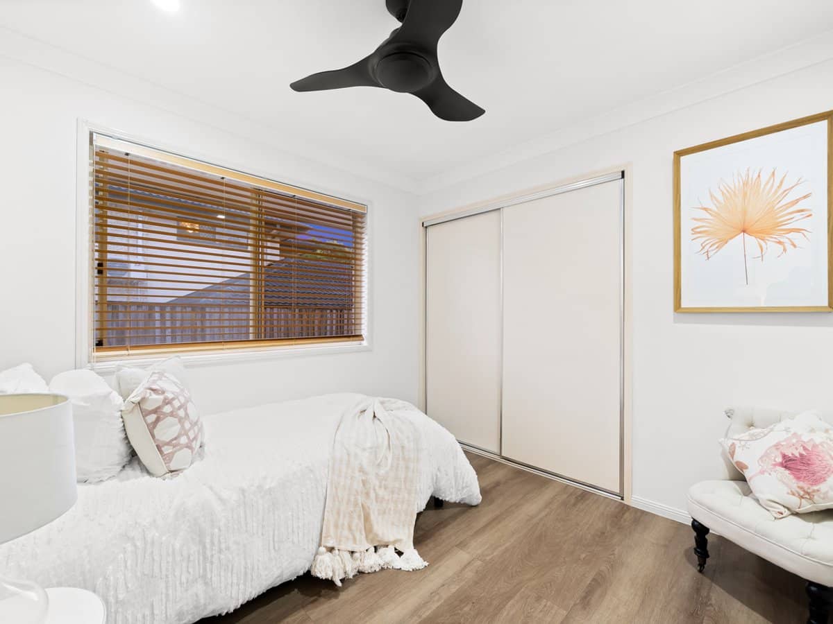 5 Fairmont Crescent, UNDERWOOD - Thumbnail 12