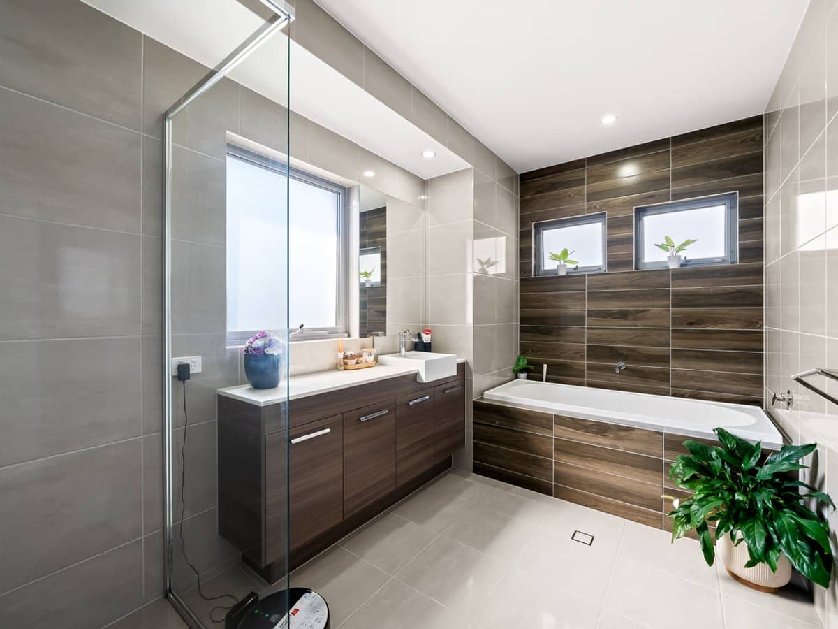 1 Livingstone Street, LOGAN RESERVE - Thumbnail 7