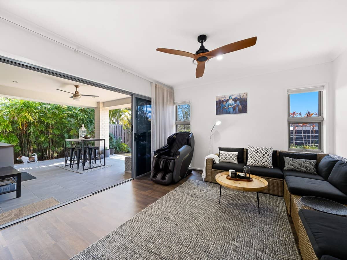 1 Livingstone Street, LOGAN RESERVE - Thumbnail 8